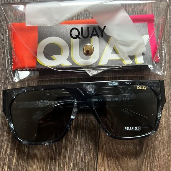 Quay Australia | Accessories | Quay X Saweetie Polarized Go  display picture 3